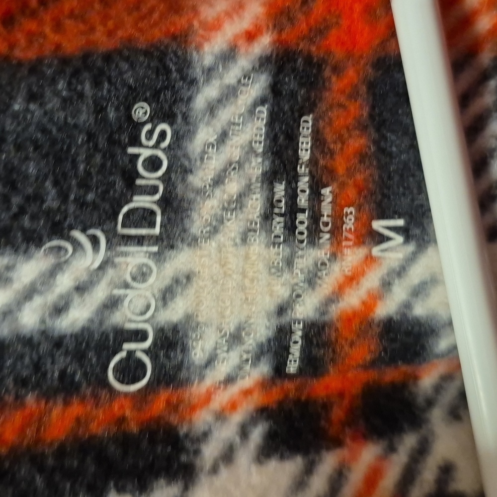 Cuddl Duds - Picture 3 of 4
